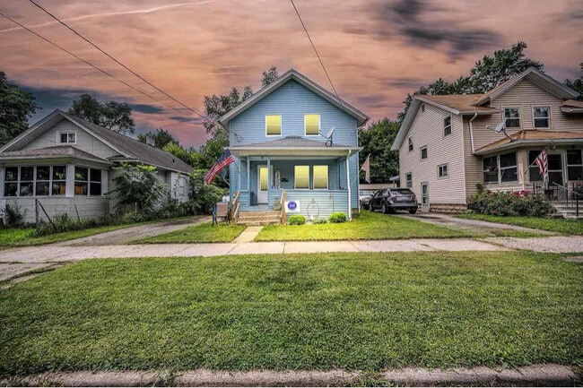 property at 1310 S Jackson St