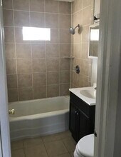 512 NW 95th St in Oklahoma City, OK - Building Photo - Building Photo