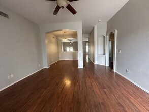 1271 N Fresno St in Chandler, AZ - Building Photo - Building Photo