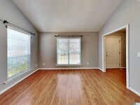 141 Buck Creek Dr photo'