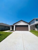 5211 Mossdale Blf Ln in Spring, TX - Building Photo