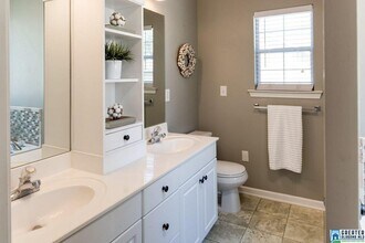 238 Saratoga Ln in Calera, AL - Building Photo - Building Photo