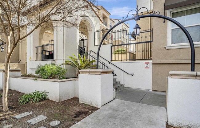 3245 Dublin Blvd in Dublin, CA - Building Photo - Building Photo