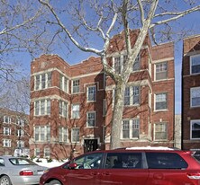 6141-6145 N Lakewood Ave Apartments