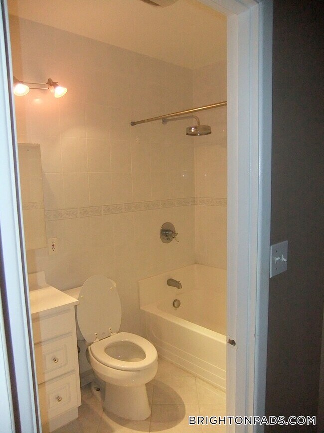property at 47 Lake Shore Ct