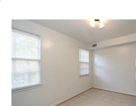 778 Quince Orchard Blvd, Unit T2 in Gaithersburg, MD - Building Photo - Building Photo
