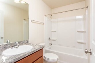 152 Willow View Cir in Anchorage, AK - Building Photo - Building Photo