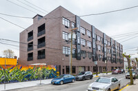 Knox @ 100 Polk St in Newark, NJ - Foto de edificio - Building Photo