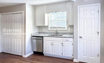 450 Loveless Rd in Hazel Green, AL - Building Photo - Building Photo