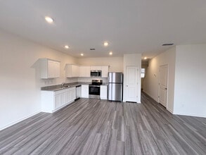 3027 Gorman Dr in Auburn, GA - Building Photo - Building Photo