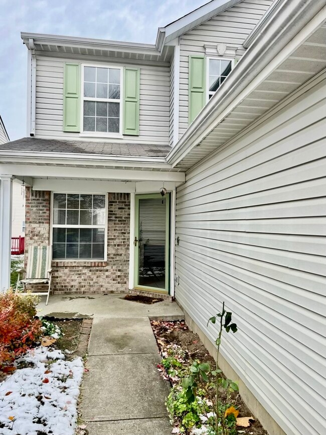 506 Beals St in Carmel, IN - Foto de edificio - Building Photo