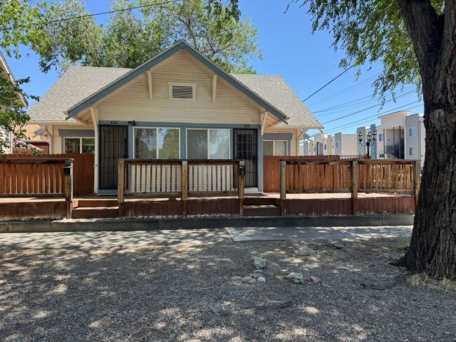property at 426 N 9th St