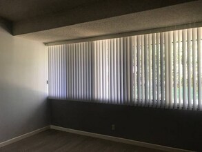 660 W Bonita Ave in Claremont, CA - Building Photo - Building Photo