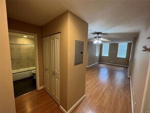 5696 Kingsbury Ave in St. Louis, MO - Building Photo - Building Photo
