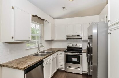 5086 Hampton Meadows Rd in Monroe, NC - Building Photo