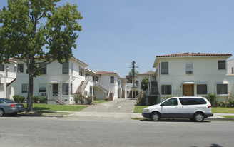 104-114 N 1st St in Alhambra, CA - Building Photo