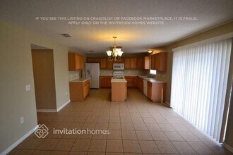 6043 Sunset Vista Dr in Lakeland, FL - Building Photo - Building Photo
