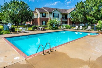 Sentinel of Conway Apartments in Conway, AR - Building Photo - Building Photo