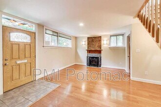 4118 Wexford Ct in Kensington, MD - Building Photo - Building Photo