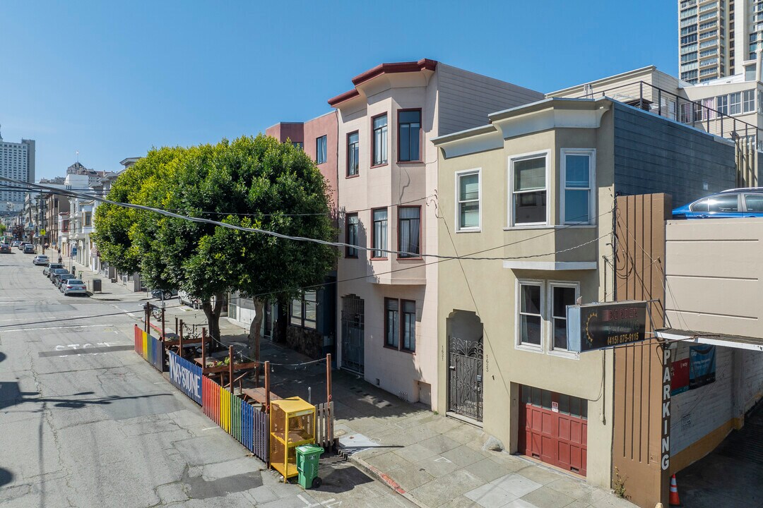 1615-1617 Powell St in San Francisco, CA - Building Photo