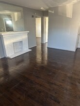 458 Plaza Ave in Ferguson, MO - Building Photo - Building Photo