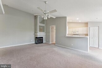 7524 Snowpea Ct in Alexandria, VA - Building Photo - Building Photo