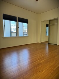 114 N Clark Dr, Unit .Studio. Available in Beverly Hills, CA - Building Photo - Building Photo