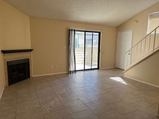 44556 15th St E in Lancaster, CA - Building Photo - Building Photo
