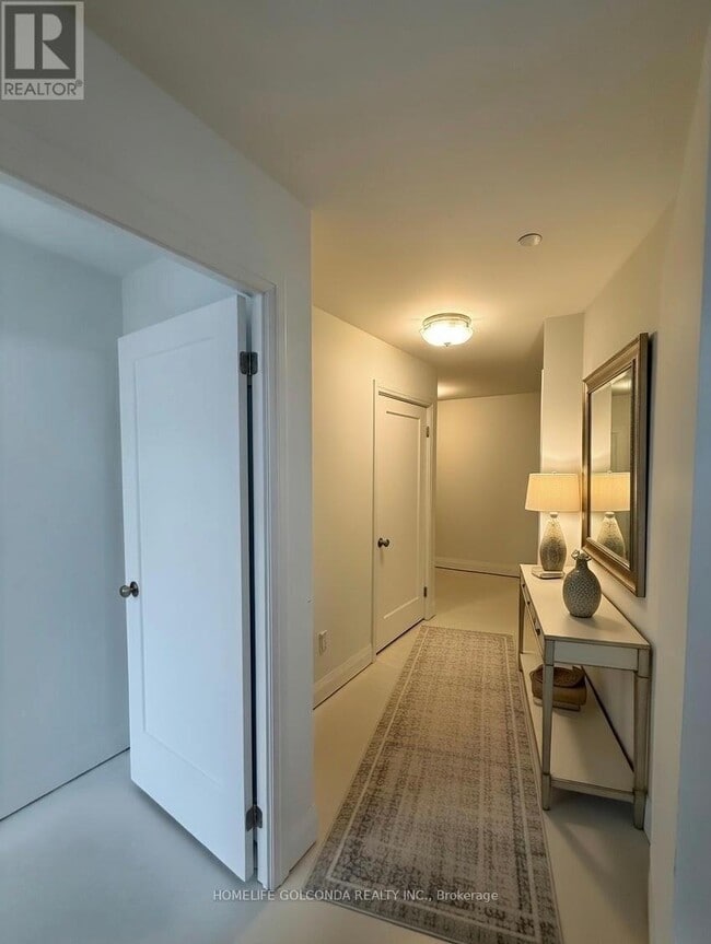 20 Soudan Ave in Toronto, ON - Building Photo - Building Photo