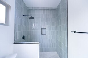 2860 Webster Ave in San Diego, CA - Building Photo