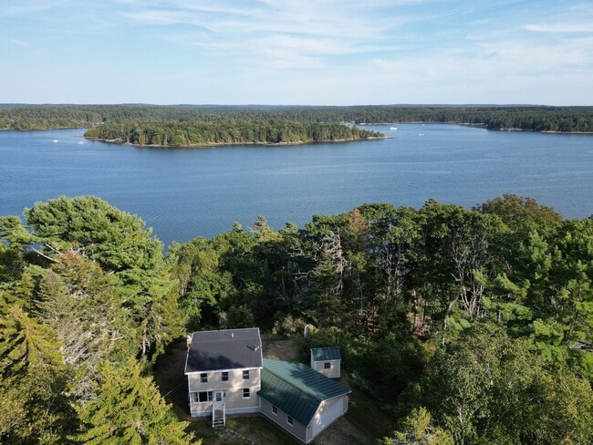 property at 29 Starlight Dr