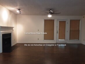 1833 Sardonyx Rd in Fayetteville, NC - Foto de edificio - Building Photo