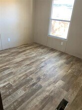 1621 Coral Rd in Azle, TX - Building Photo - Building Photo