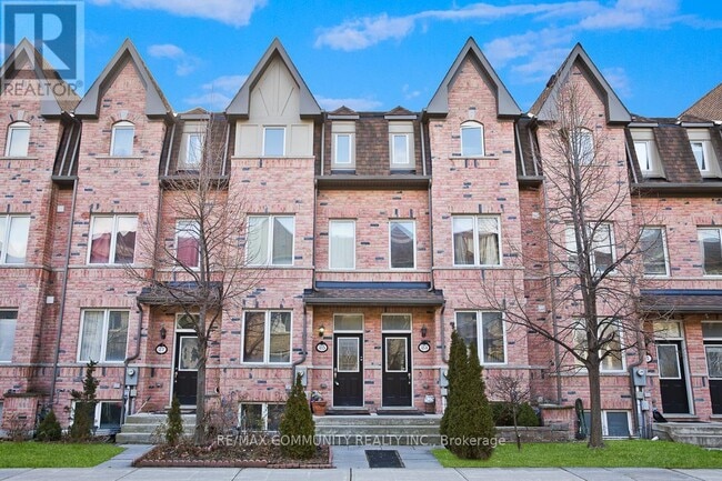 property at 25 Kawneer Terrace