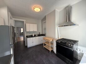 5 Columbia Ave in Jersey City, NJ - Building Photo