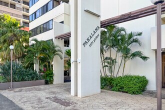 Pakalana in Honolulu, HI - Building Photo - Building Photo