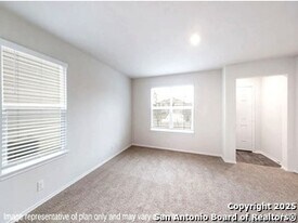 15315 Olive Pigeon in San Antonio, TX - Building Photo