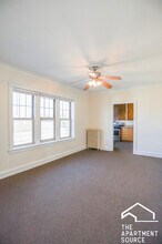 5642 N Kimball Ave in Chicago, IL - Building Photo - Building Photo