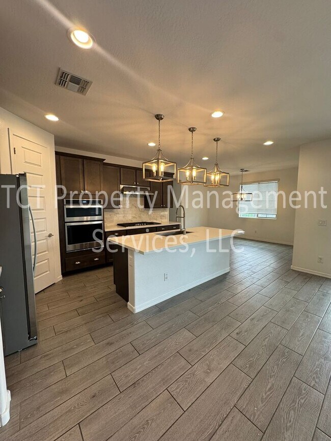 22742 E Domingo Rd in Queen Creek, AZ - Building Photo - Building Photo