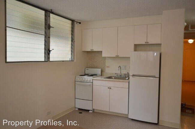 1812 Puowaina Dr in Honolulu, HI - Building Photo - Building Photo