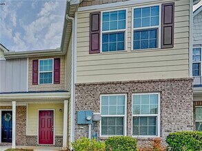 2565 Piering Dr in Stonecrest, GA - Building Photo - Building Photo