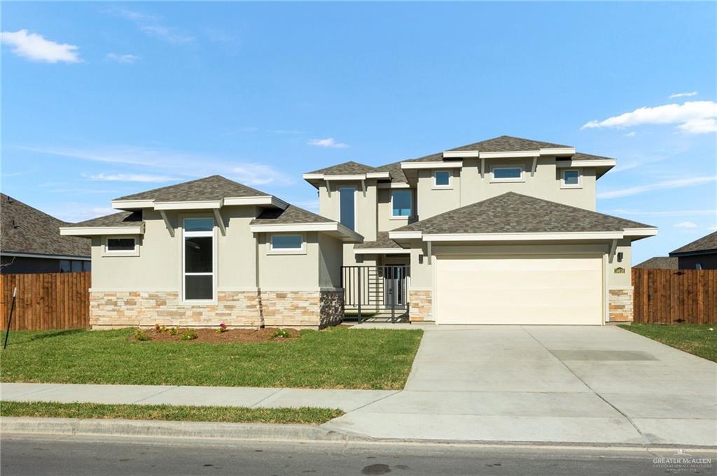 26 Aqualina Wy in McAllen, TX - Building Photo