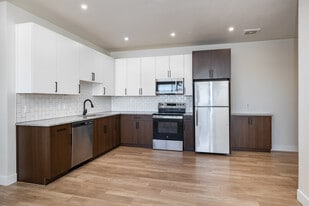 Junction72 in Commerce City, CO - Building Photo