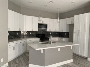 7936 Nookfield Dr in Las Vegas, NV - Building Photo - Building Photo