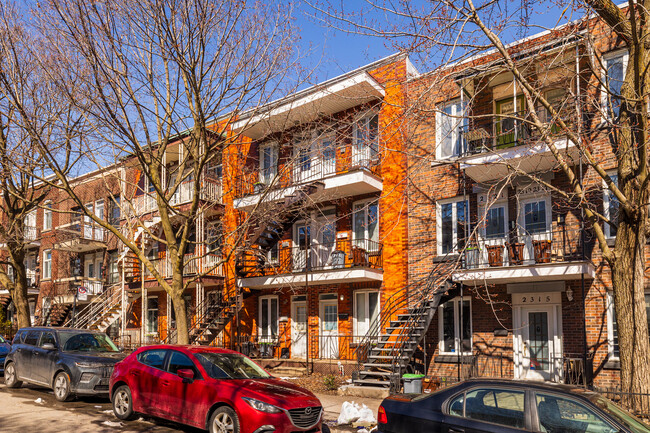 2323 Chapleau St in Montréal, QC - Building Photo - Primary Photo