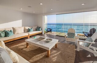 1062 Neptune Ave, Unit SI ID1048652P in Encinitas, CA - Building Photo