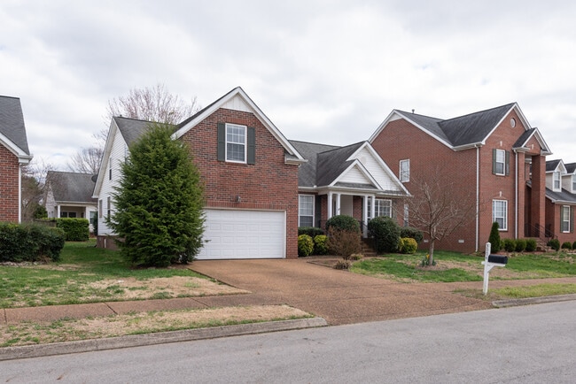 3004 Helmsdale Ln in Franklin, TN - Building Photo - Building Photo