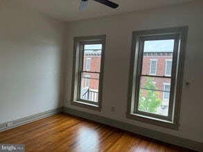 15 W Queen St in Chambersburg, PA - Building Photo - Building Photo