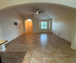 212 Sandhill Oak in Laredo, TX - Building Photo - Building Photo
