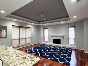 221 New Kent Pl in Cary, NC - Building Photo - Building Photo